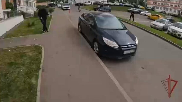 Один из обвиняемых в нападении на курьера в "Москве-Сити" знает, где похищенные деньги