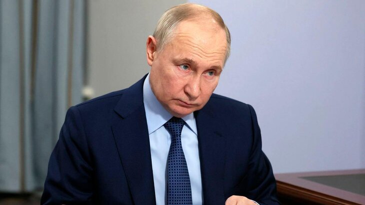 Путин поручил повысить выплаты паралимпийцам за победы в международных соревнованиях