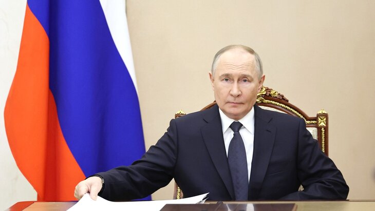 Путин провел совещание по предстоящим переговорам с Украиной