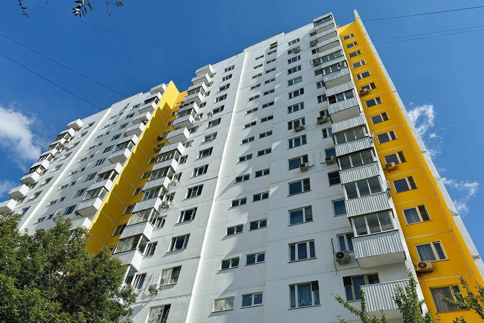 ����� 2,4 ���. ����� ���������� ��������������� � ������ � ���� ����