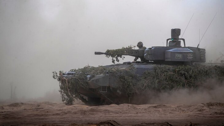       15  Leopard 1A5  