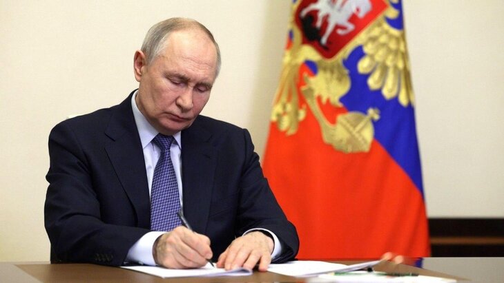 ����� ������ ������ ������ ������� ����� ������� ���������� III