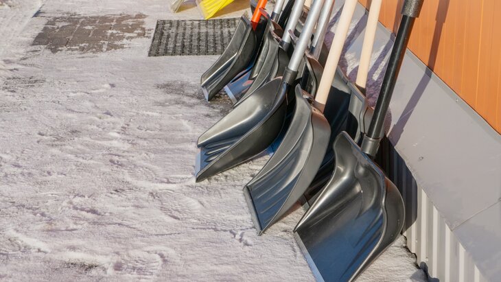 ����� �� ������ � ����� � ������ ���� ��-�� ���������� ����