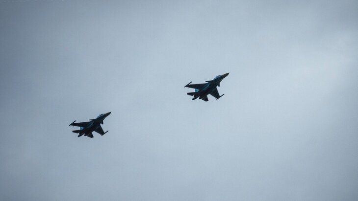 ������ �� ��� � ����������� ��������� ������������� F-16 �� ������� � ���