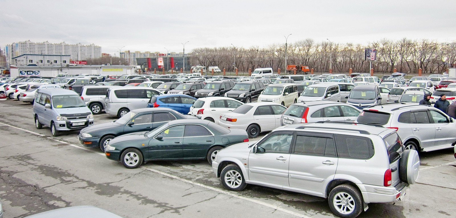 Перехватывающая парковка работает у «Волоколамской»