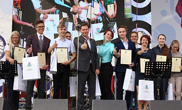 Алексей Пашков поздравил жителей округа с Днем города