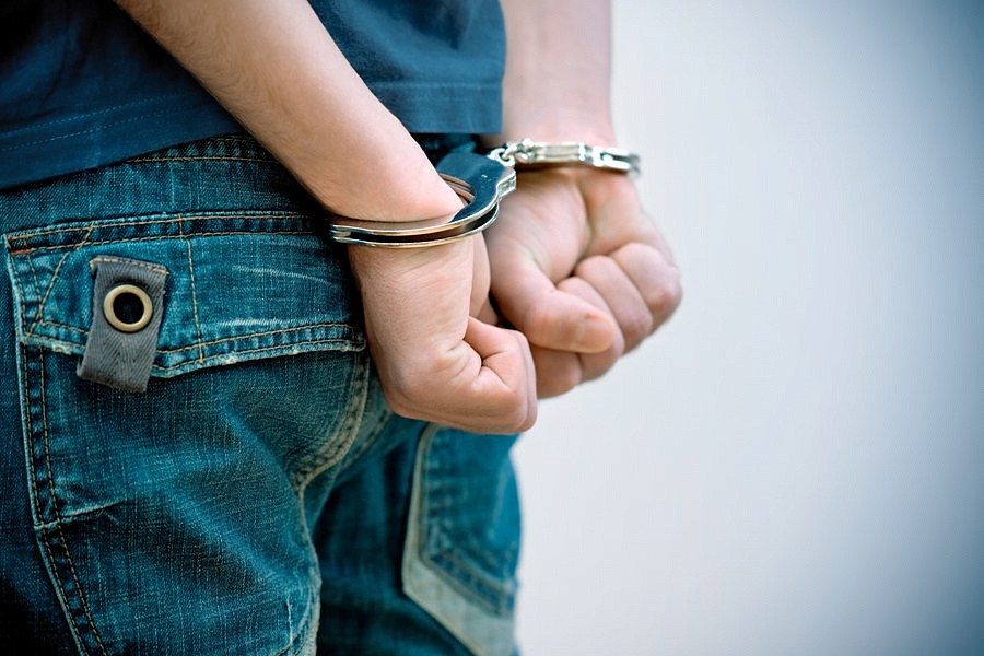 Подозреваемый в поджоге подростка в СЗАО арестован