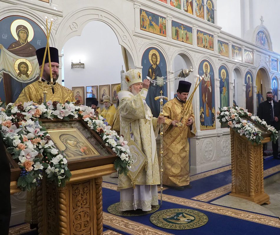 Патриарх Кирилл освятил храм моряков и речников на улице Лодочная