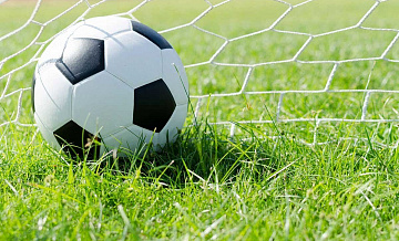 Футбольный турнир для девочек пройдет на стадионе «Янтарь»