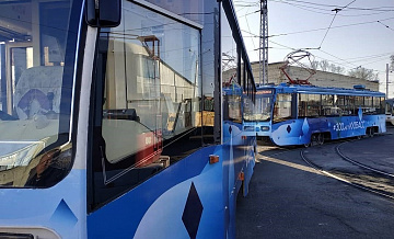Автобусы в дополнение к трамваям запустили по Живописной улице